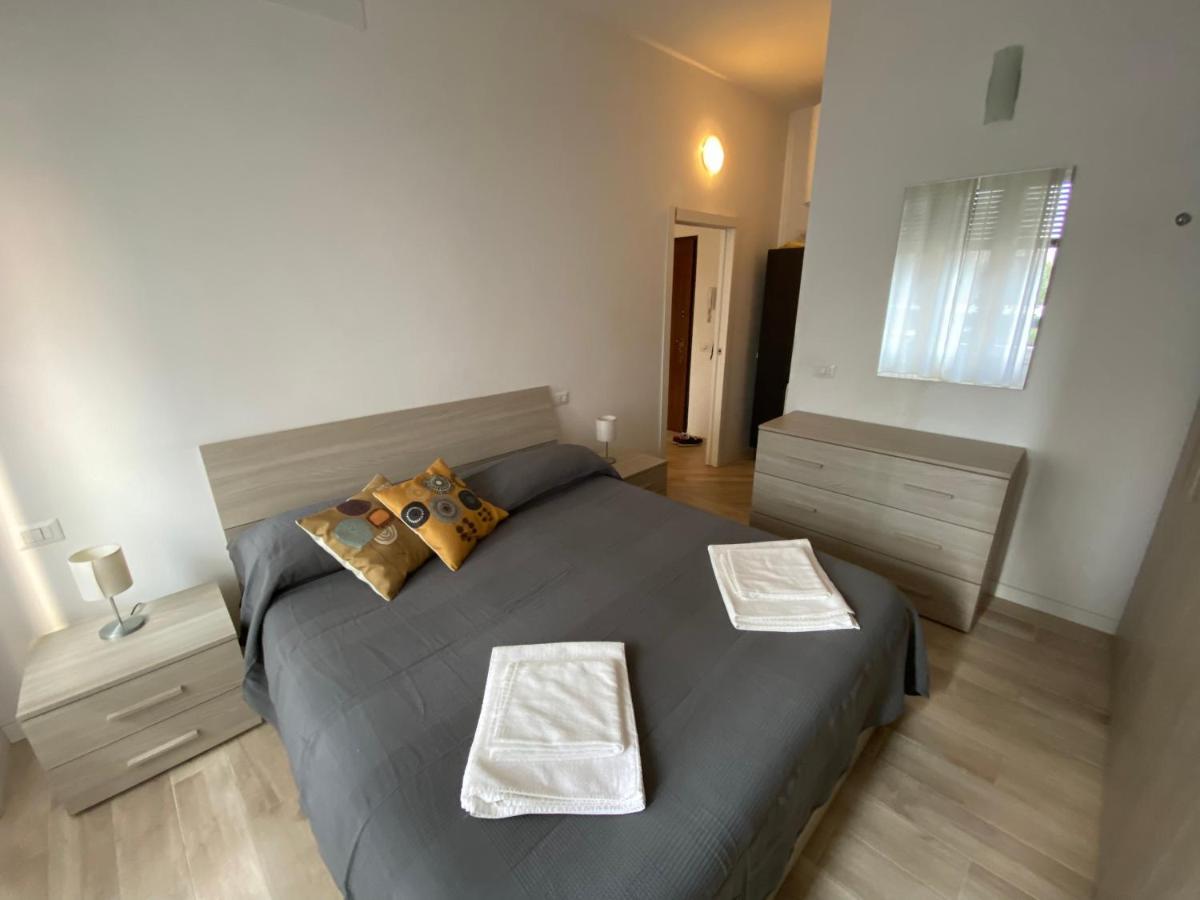 - Navigli - Via Savona Apartamento Milão
