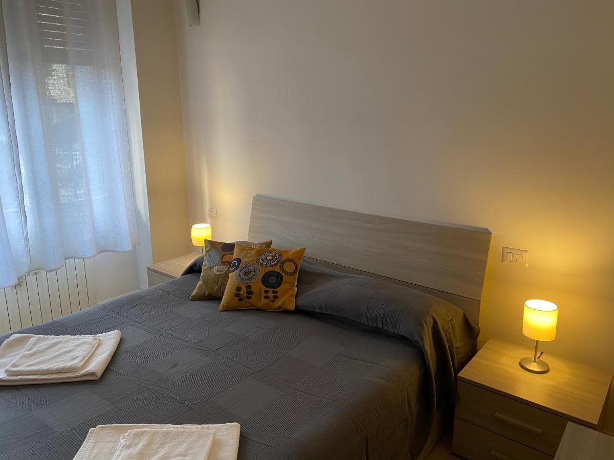 - Navigli - Via Savona Apartamento