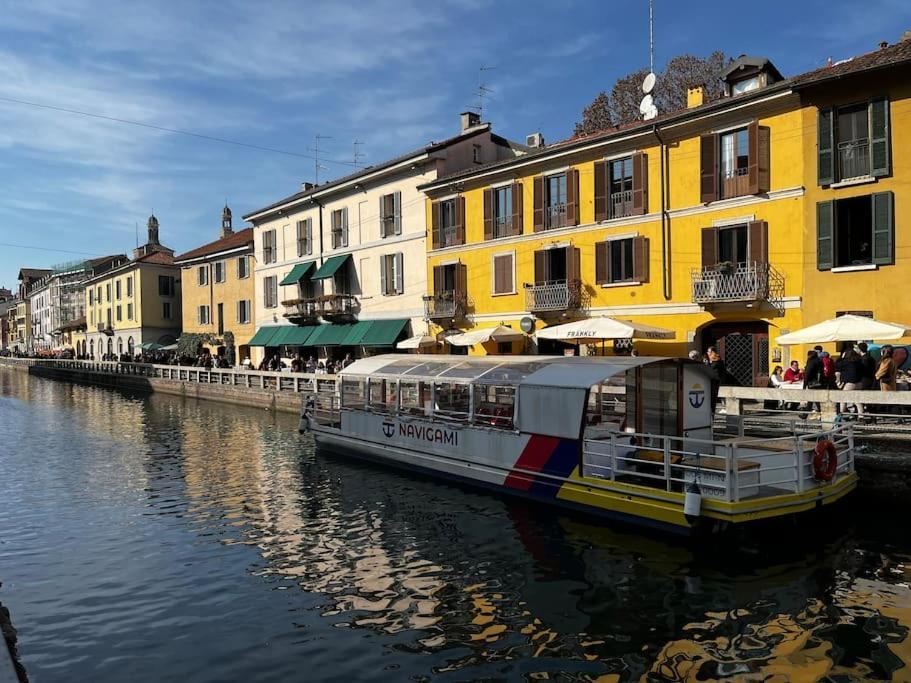 Naviglium Darsena Apartment