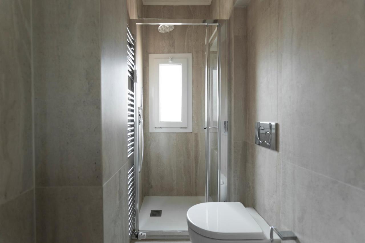 Apartment Montenapoleone - Sant Andrea Charme Penthouse *