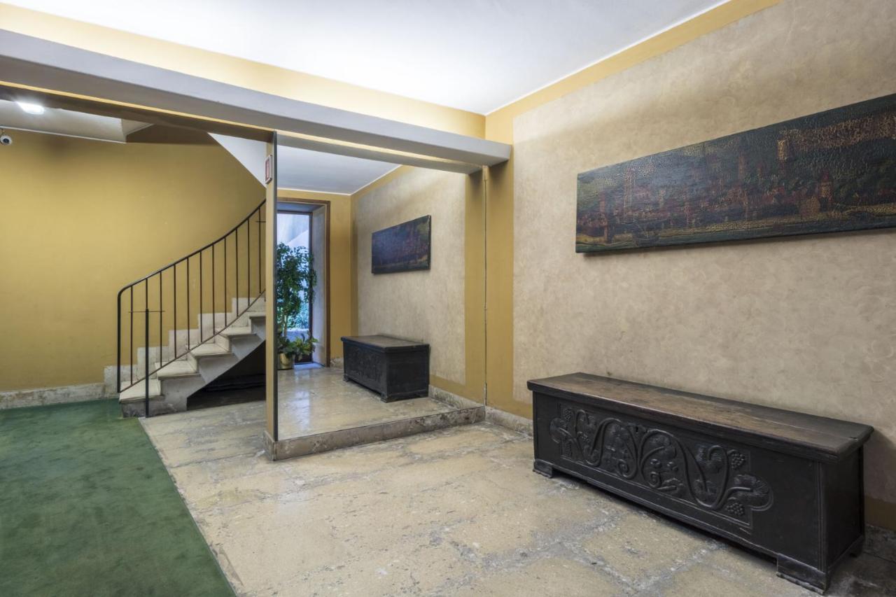 Easylife - San Babila - Elegante E Rifinito Bilocale Nel Cuore Della Citta Apartment Milan