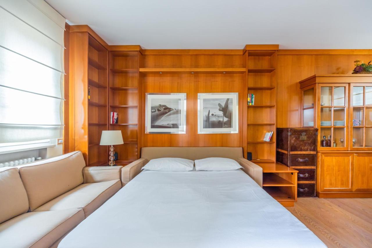 Cozy Apt - Corso Vercelli & Conciliazione M1 Apartment Mailand