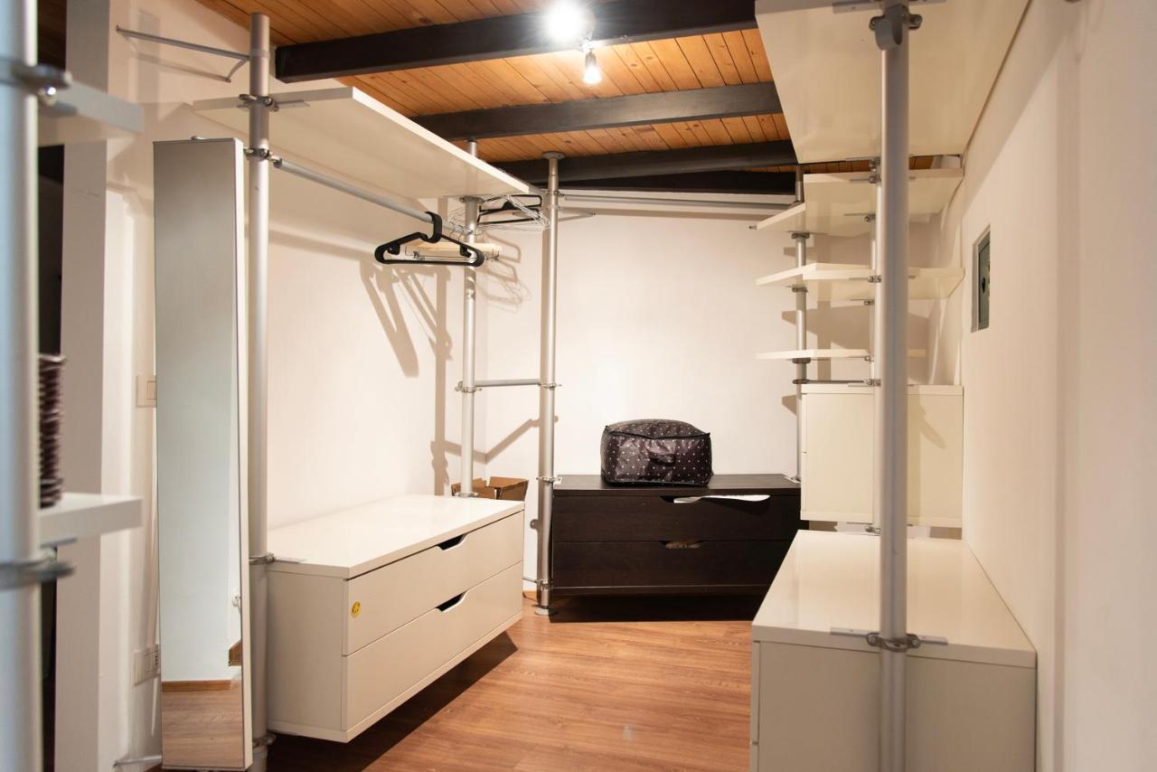 Youhosty - Caviglia 5 * Mailand
