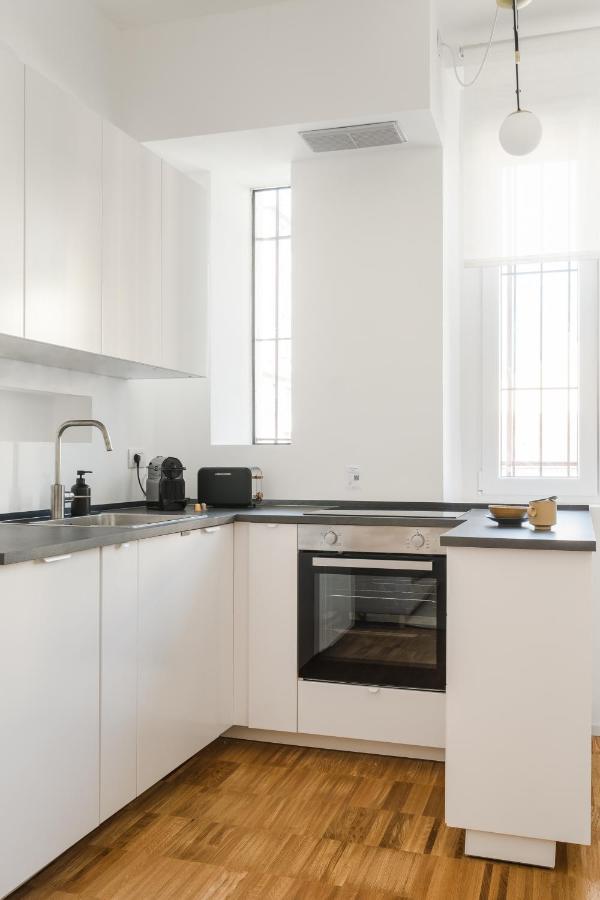 Casa Unica - Stylish & Charming - Navigli I Apartment