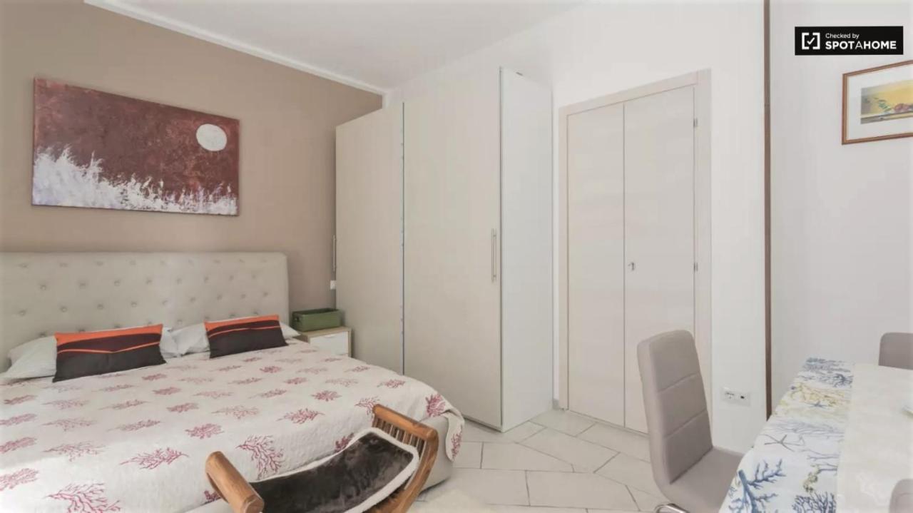 Castello Arco Della Pace Apartment