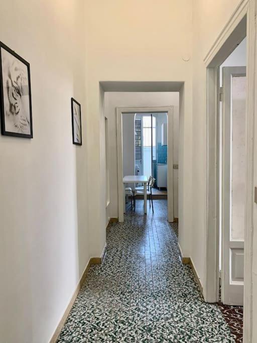 In The Center Of / P.ta Venezia Apartment