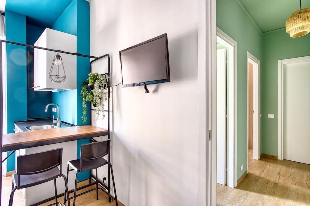 Altido Quirky Flat With Balcony Apartment *