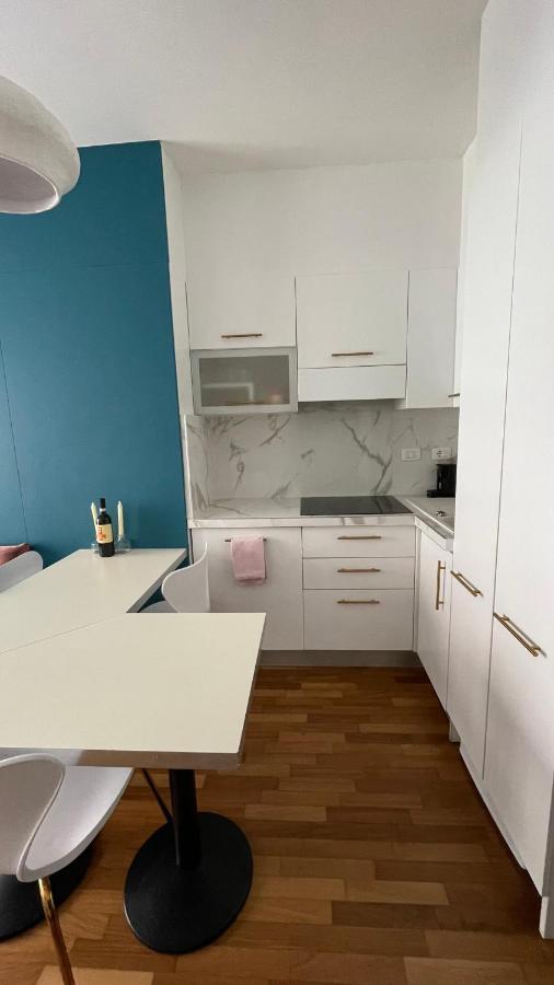 Bocconi 1 Bdr With Style Apartment