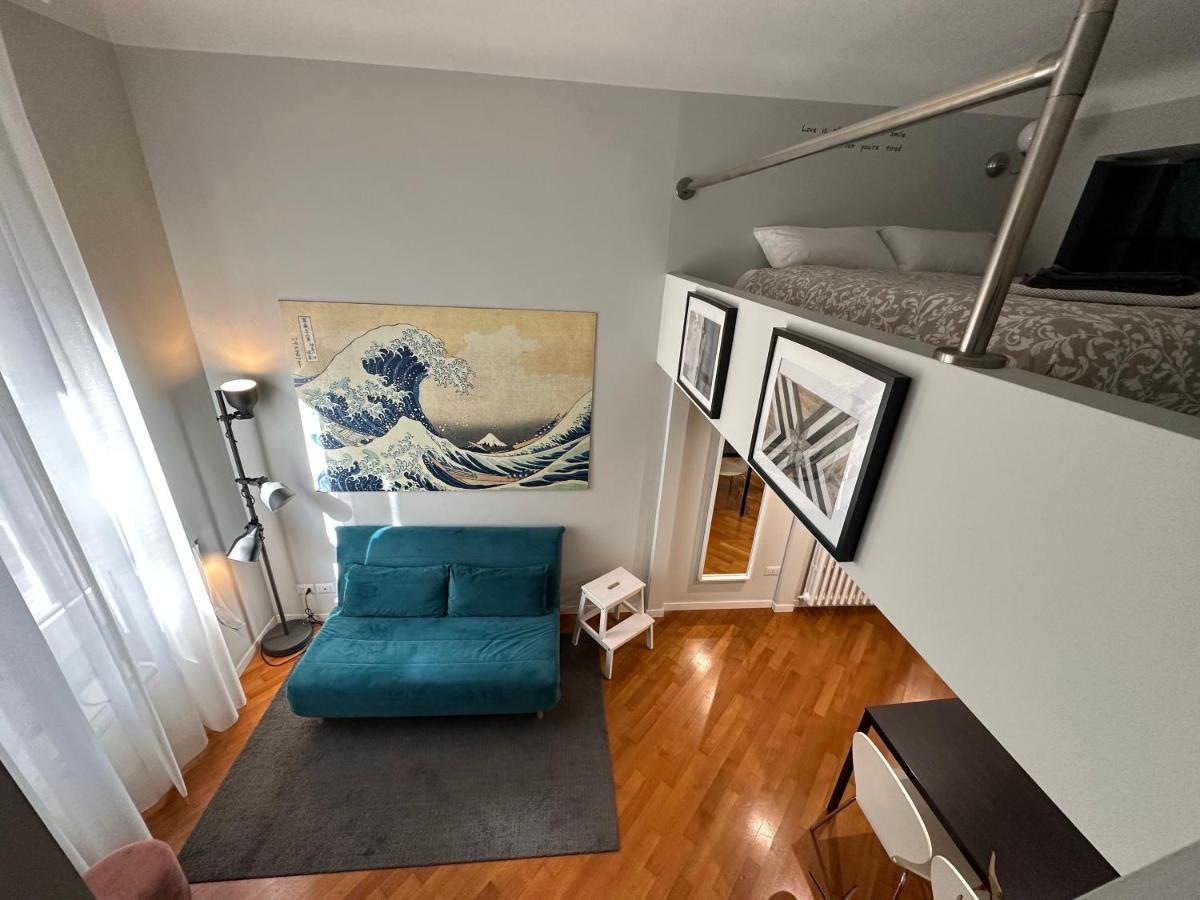 Lovely Flat In Early 20th Century Building