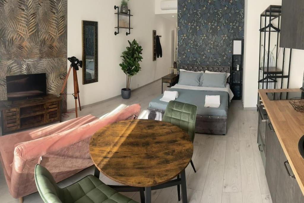 Apartment Leo's Corner In Mailand