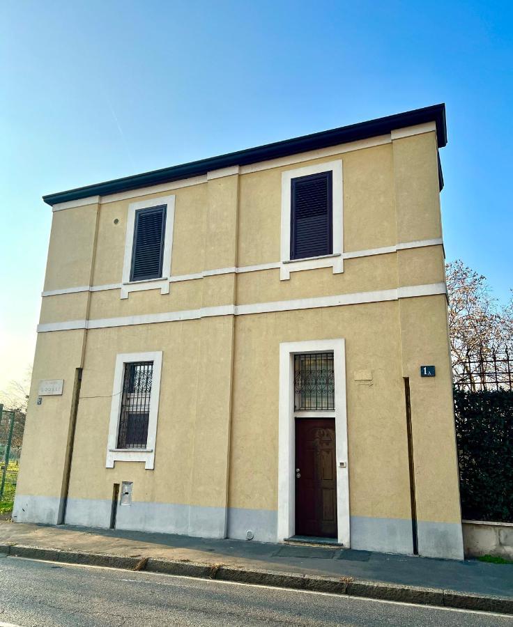 Apartment Collection: Naviglio Martesana *