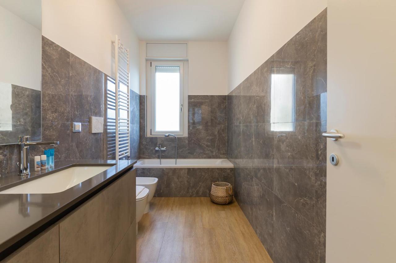 Luxury Near Navigli - Anemoni 5 Milão