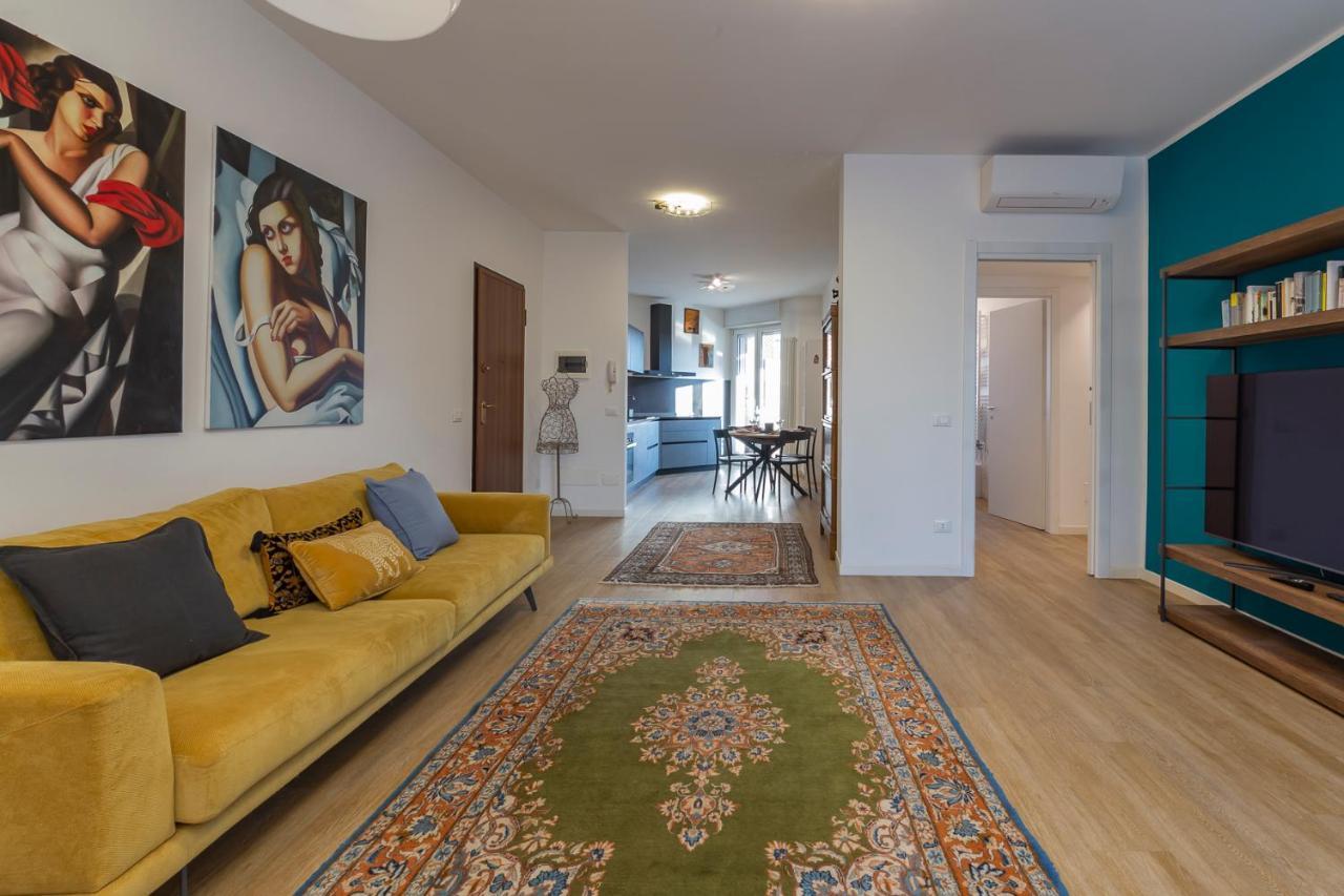 Luxury Near Navigli - Anemoni 5 Milão