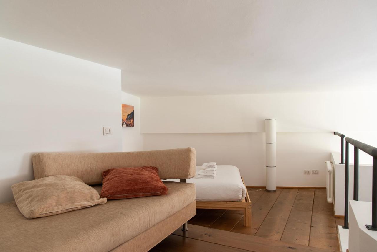 Youhosty - Caviglia 5 Apartment Mailand