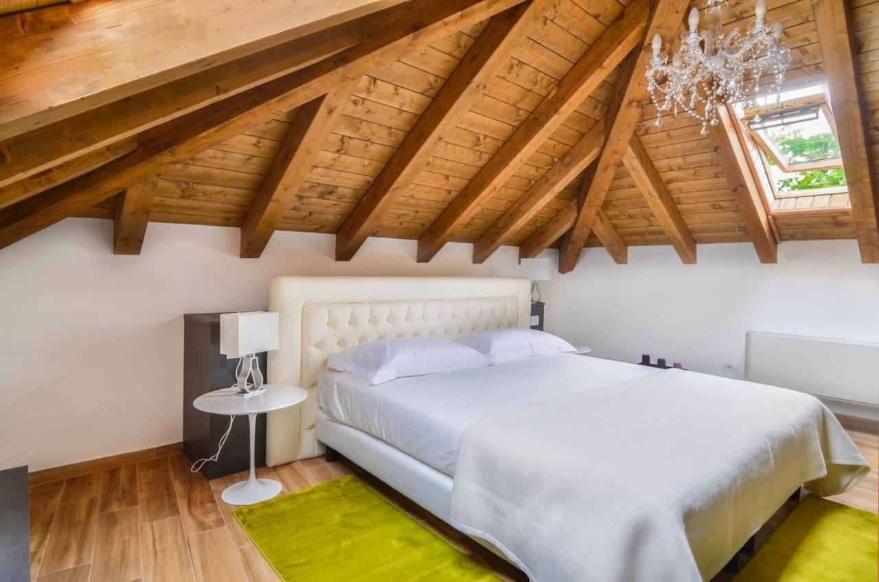Apartment Massari Milan