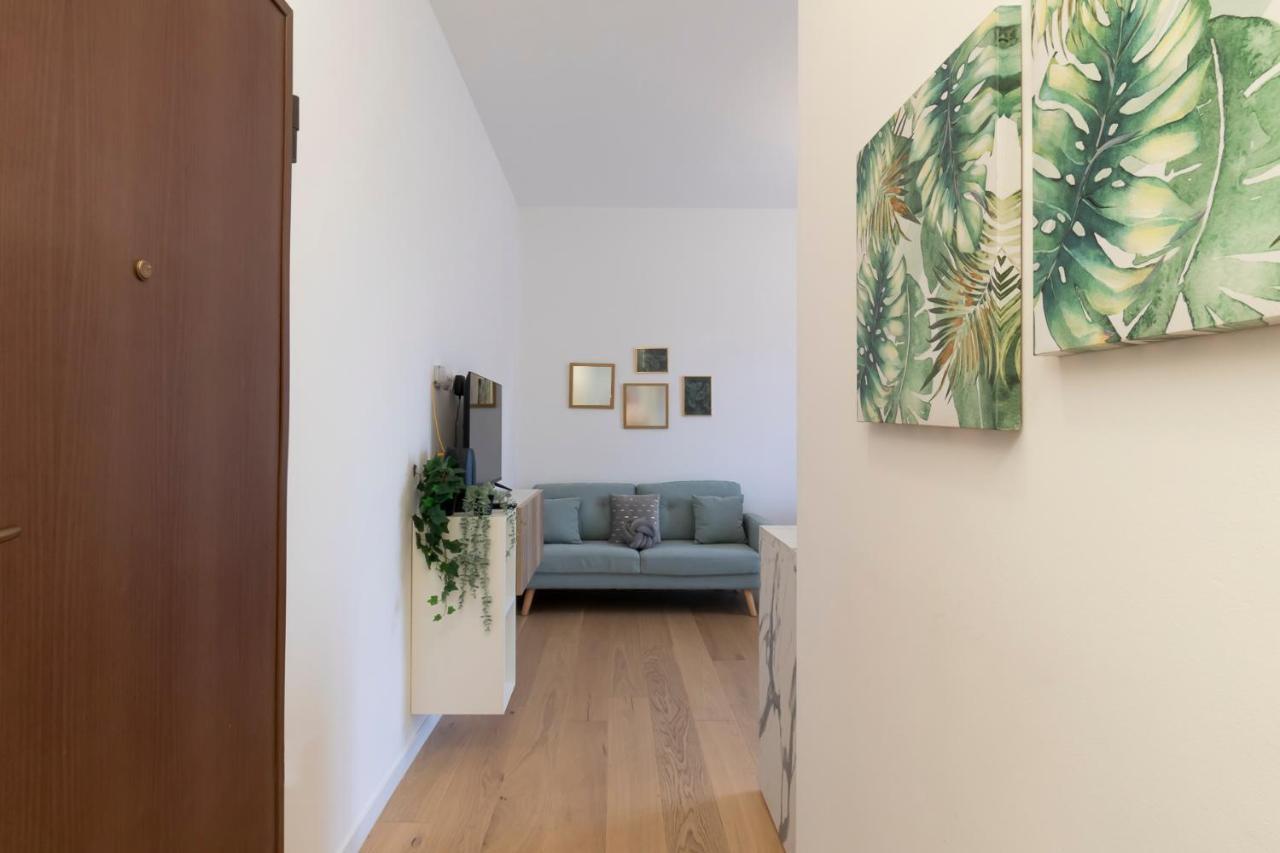 Apartment Luxury In San Siro Tesio 15 Milan