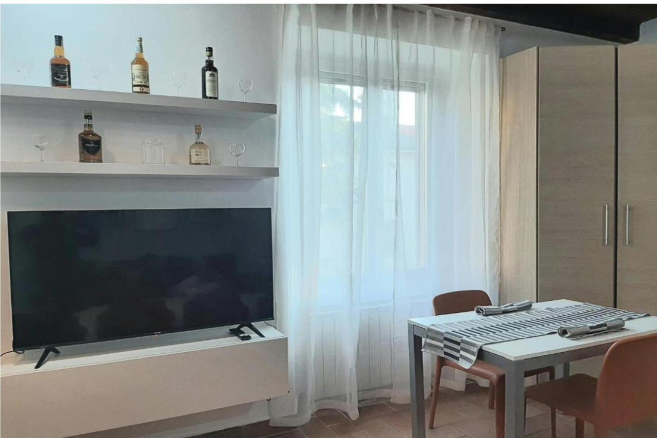 Il Rifugio Sui Navigli Con Garage Privato Gratuito Aria Condizionata & Wi-fi Apartment Milan