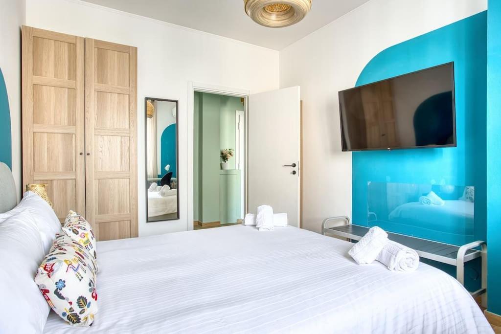 Apartment Altido Quirky Flat With Balcony *