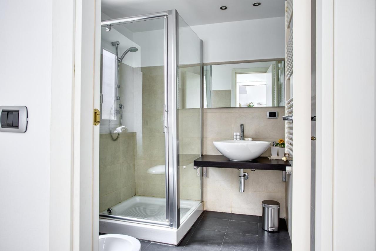 Joivy Charming In The Heart Of Isola District Milan