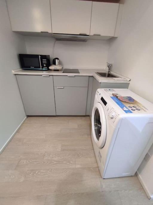Duomo Porta Venezia Mini Loft Con Wifi E Netflix Apartment *