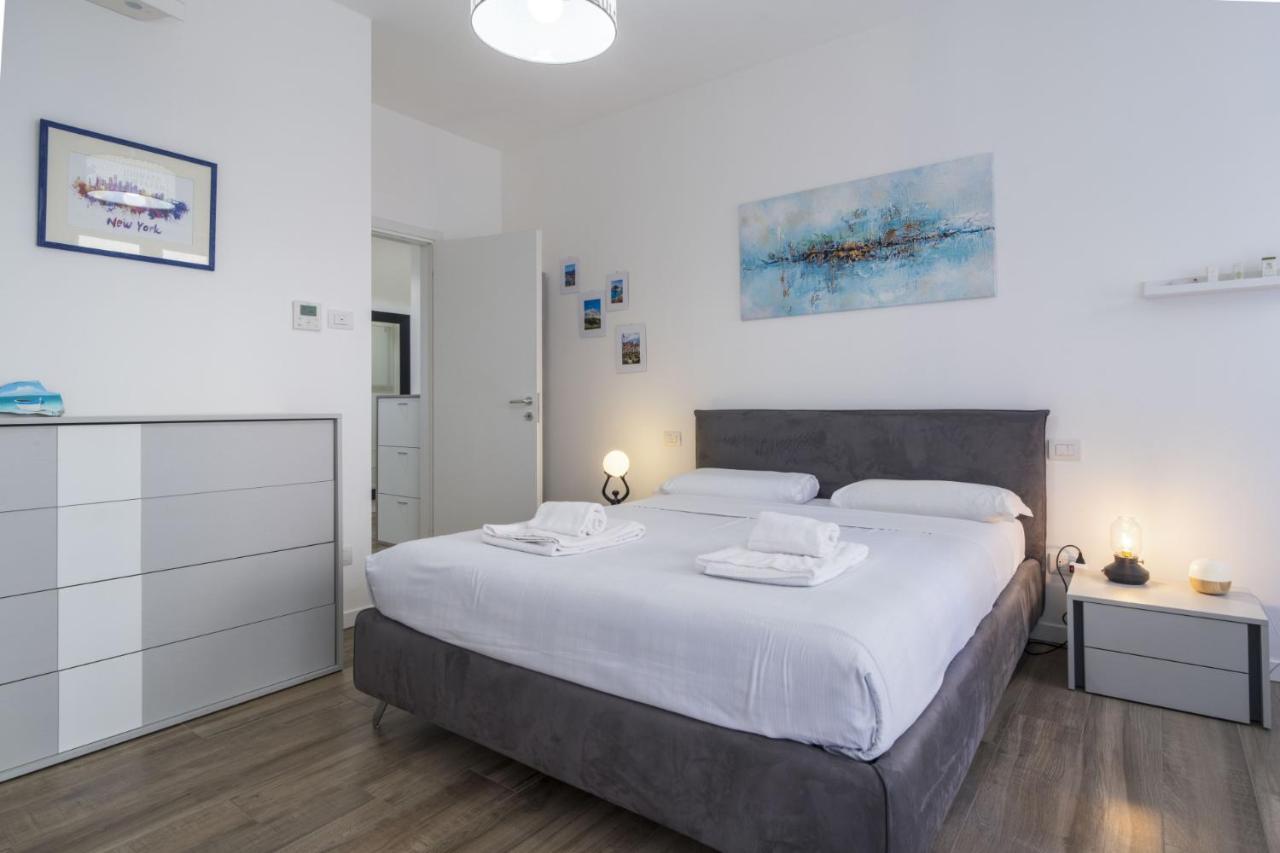 Easylife - Lussuoso E Moderno Bilocale A Due Passi Dalla Zona Fiera E Life Apartamento Milão