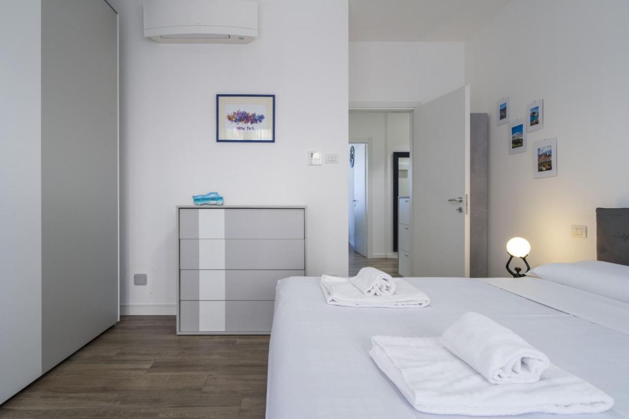 Easylife - Lussuoso E Moderno Bilocale A Due Passi Dalla Zona Fiera E Life Apartamento Milão