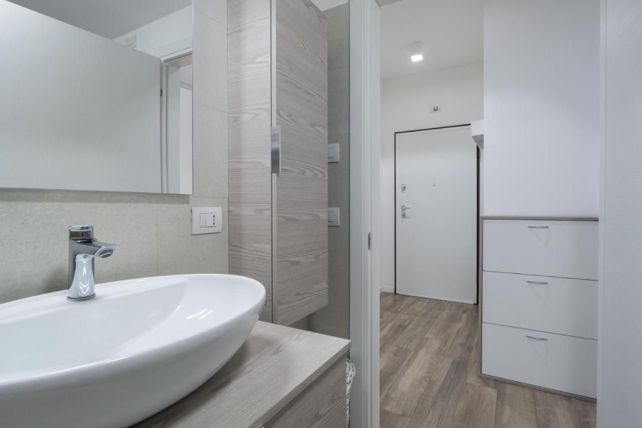 Easylife - Lussuoso E Moderno Bilocale A Due Passi Dalla Zona Fiera E Life Apartamento