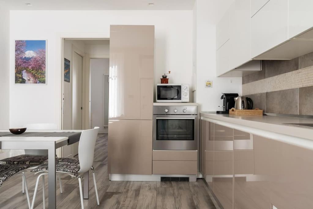 Apartamento Bilocale - La Ringhiera Dell'isola