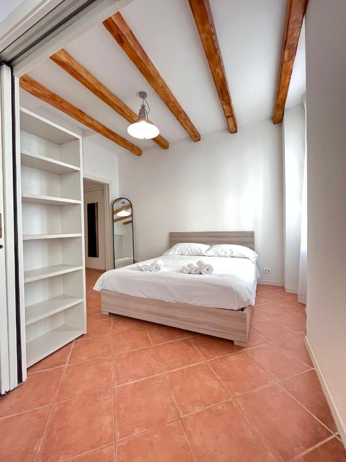 Kibilu - Via Palazzi - Stazione - Corso Buenos Aires - Shopping Area Apartamento