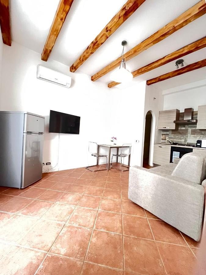 Kibilu - Via Palazzi - Stazione - Corso Buenos Aires - Shopping Area * Mailand