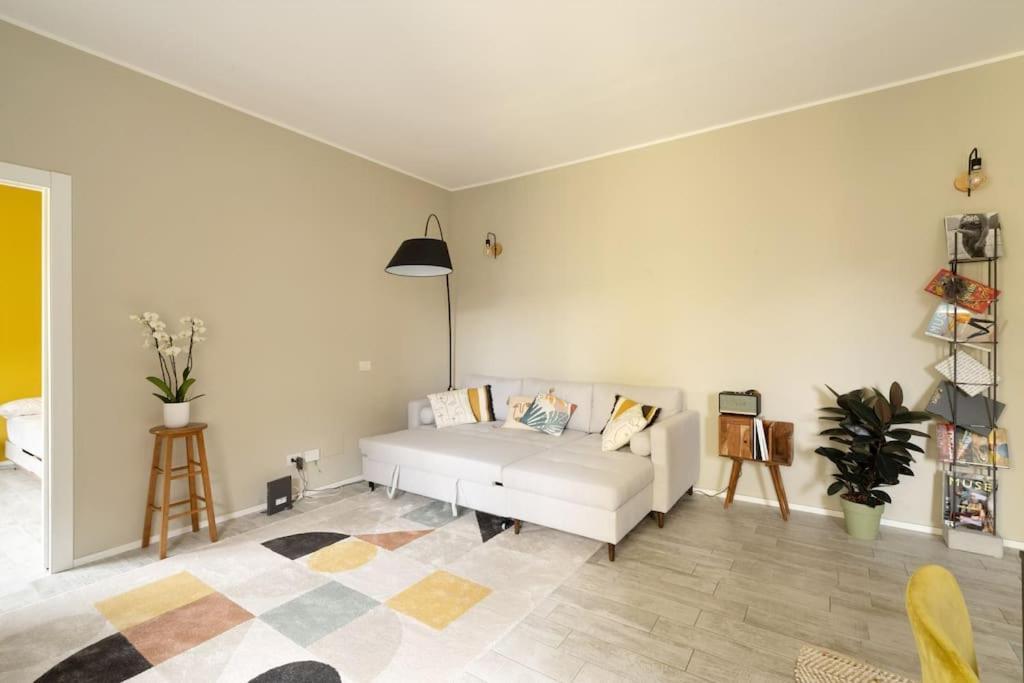 Bnbutler - Marco D'agrate 8 - Curato E Moderno Apartment Mailand
