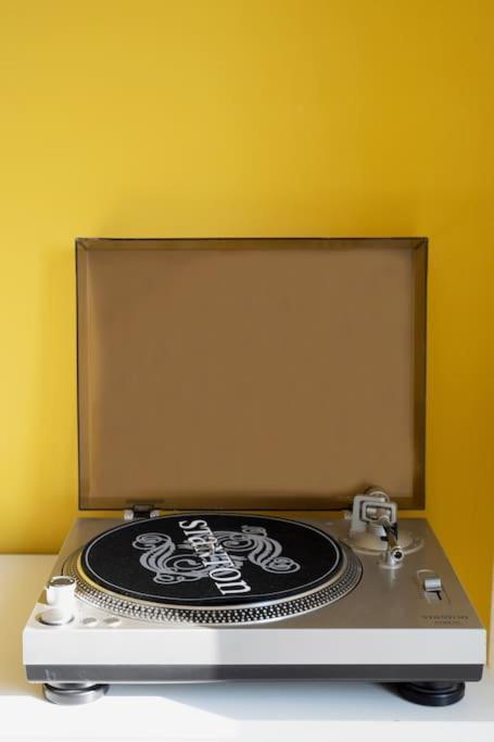 Bnbutler - Marco D'agrate 8 - Curato E Moderno Apartment