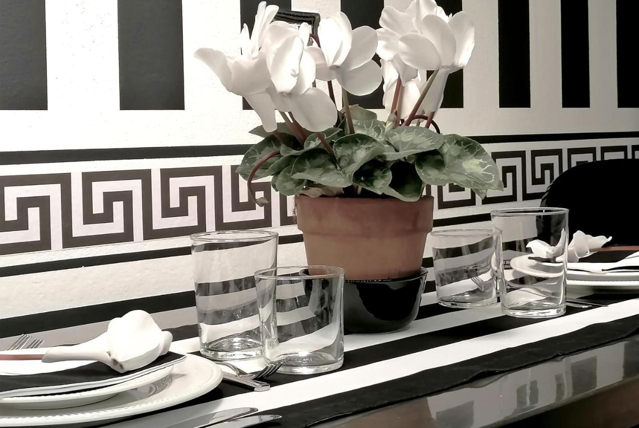 Manner House - Centre, Lux Experience, Supreme Design, Extraordinary - Porta Venezia, Corso Buenos Aires Area Apartment *