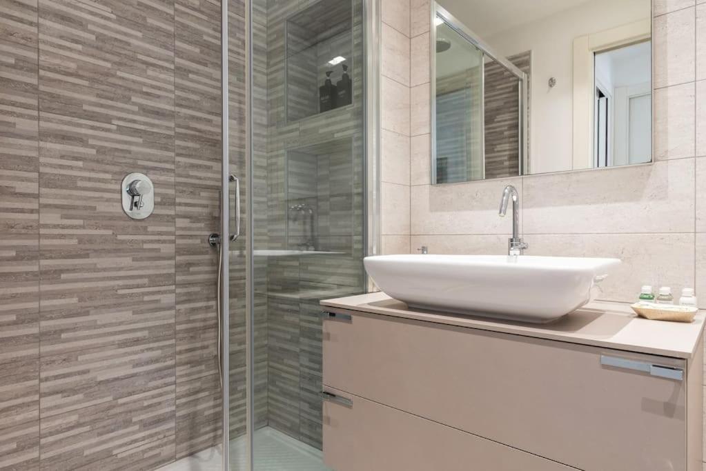 Apartamento Bilocale - La Ringhiera Dell'isola Milão