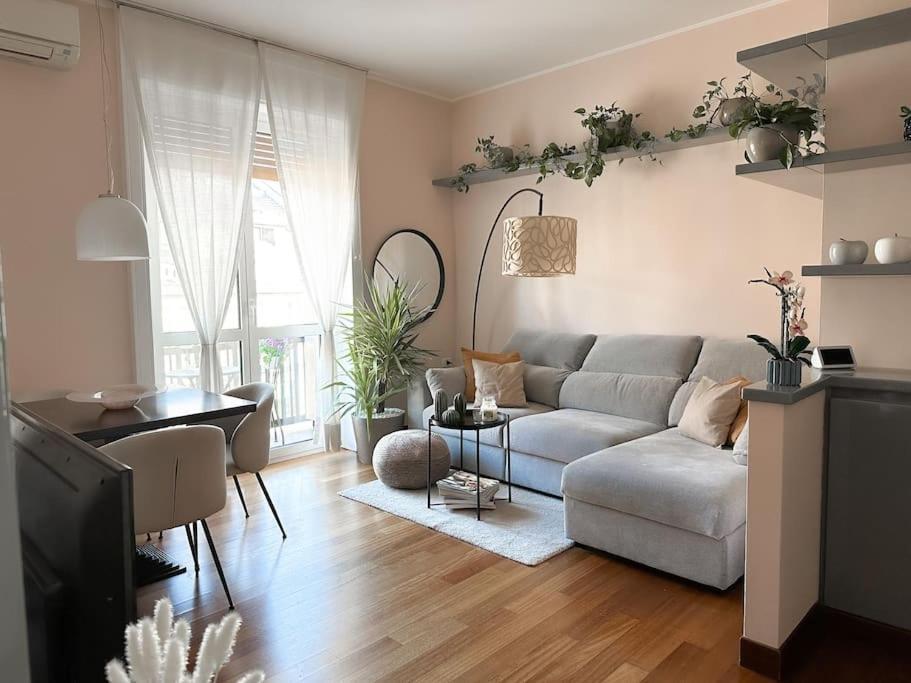 Bright Terrace-garden Mailand