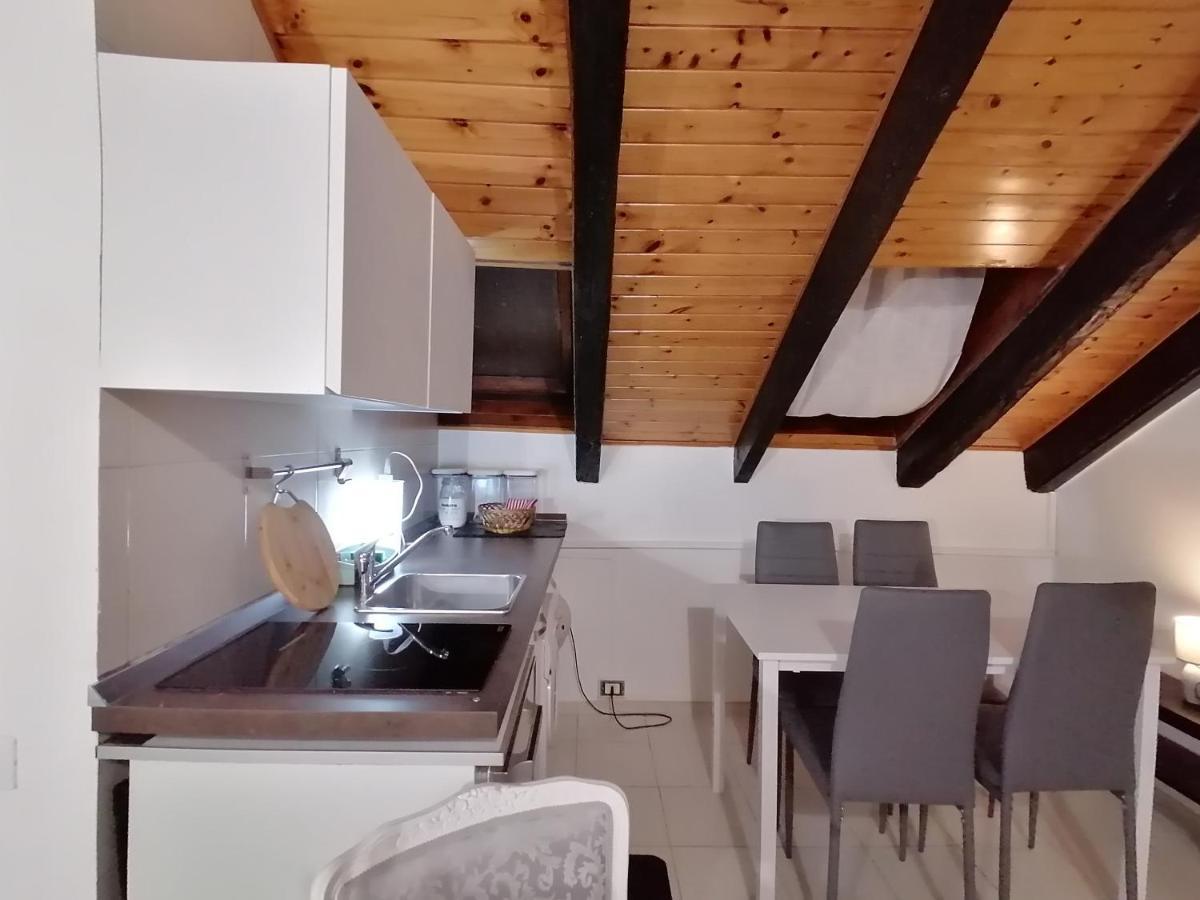 Mercanti Attic Version *