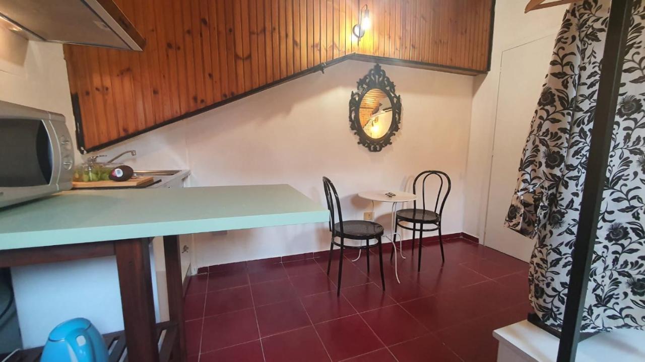 Mercanti Attic Version