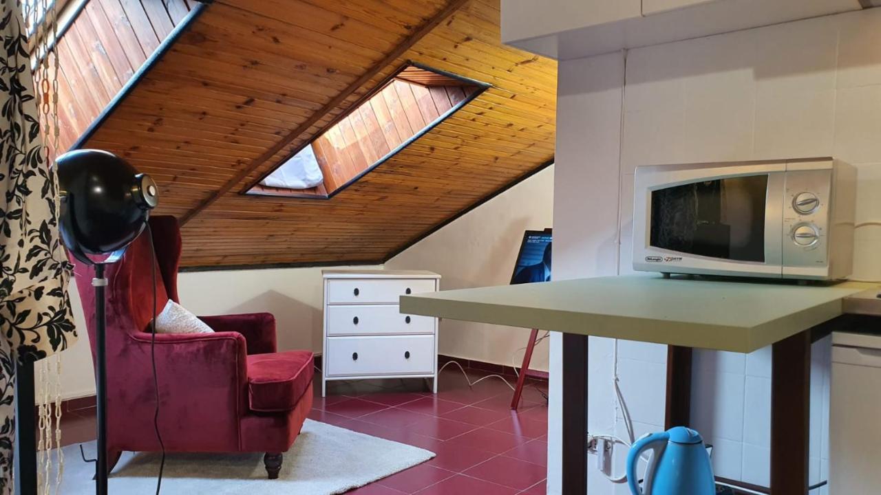 Mercanti Attic Version