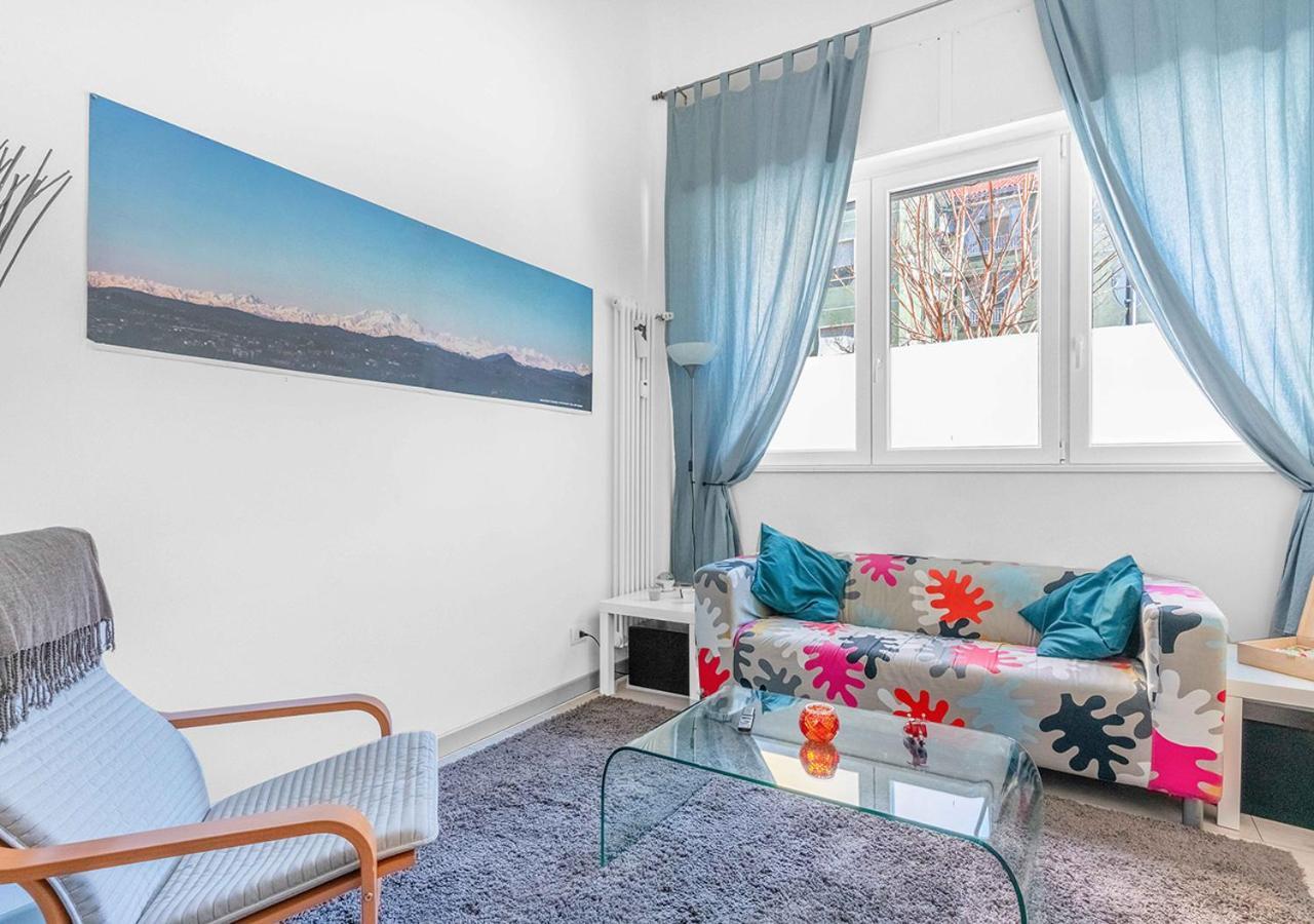 Apartamento Duomo-linate Loft Free Parking Con Tv 50 E Wi-fi Milão