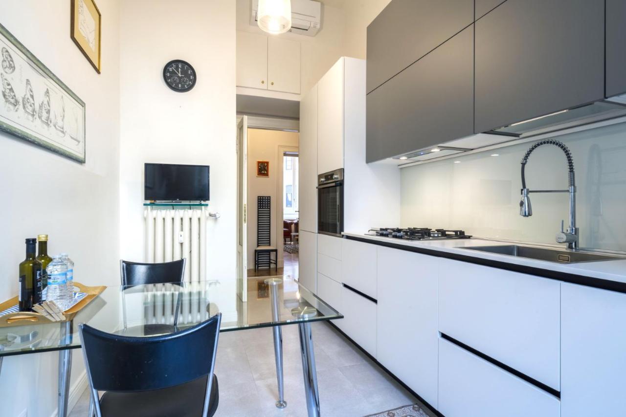 Easylife - Comoda Residenza Con Terrazzino Abitabile In Zona Sant Ambrogio