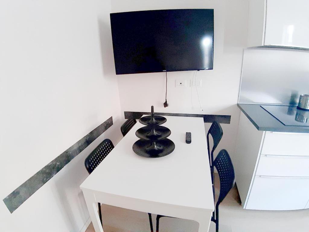 Easy Italy Apartment *