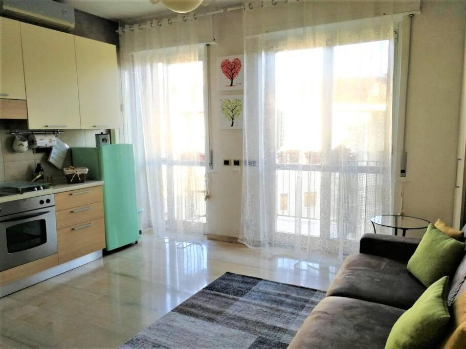 Gef House - Bande Nere * Mailand