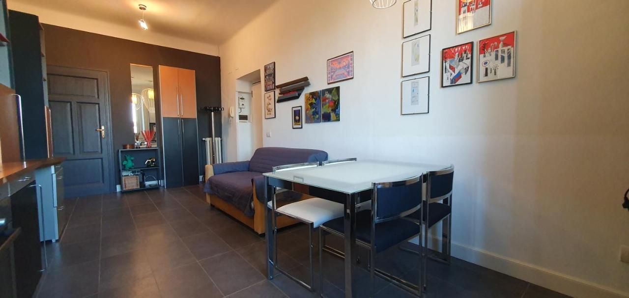 Apartment Bnbutler - Aselli, 14 - Comodo E Luminoso Milan
