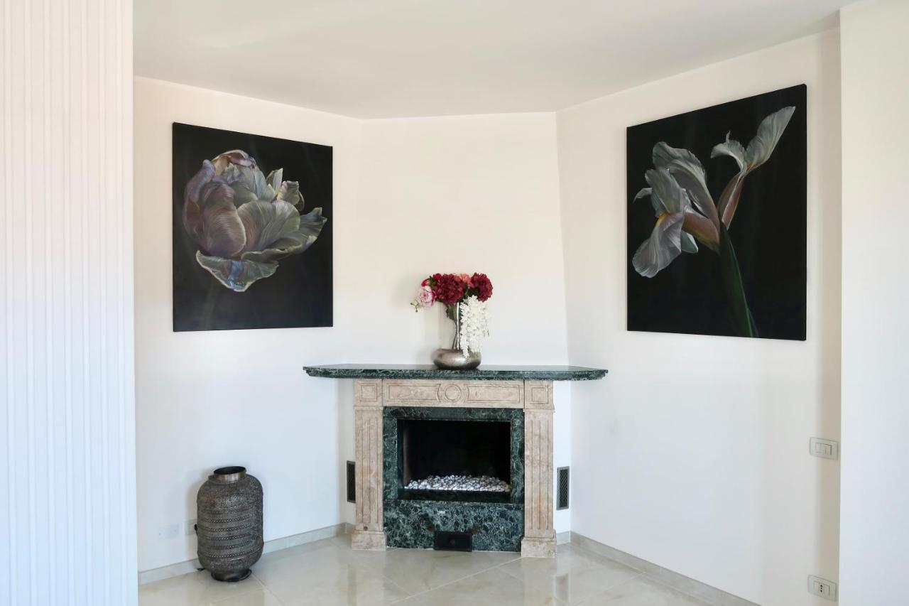 Apartment Lux 180sqm Flat - Entire Last Floor Mailand