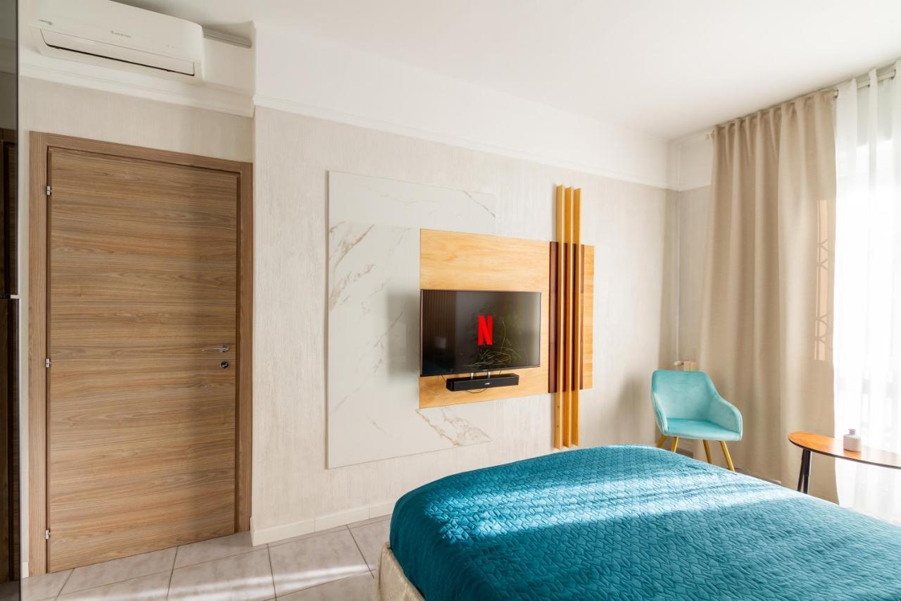 Apartamento Grazioso Metro Vicinissima Facile Per Arrivare A Duomo Milão