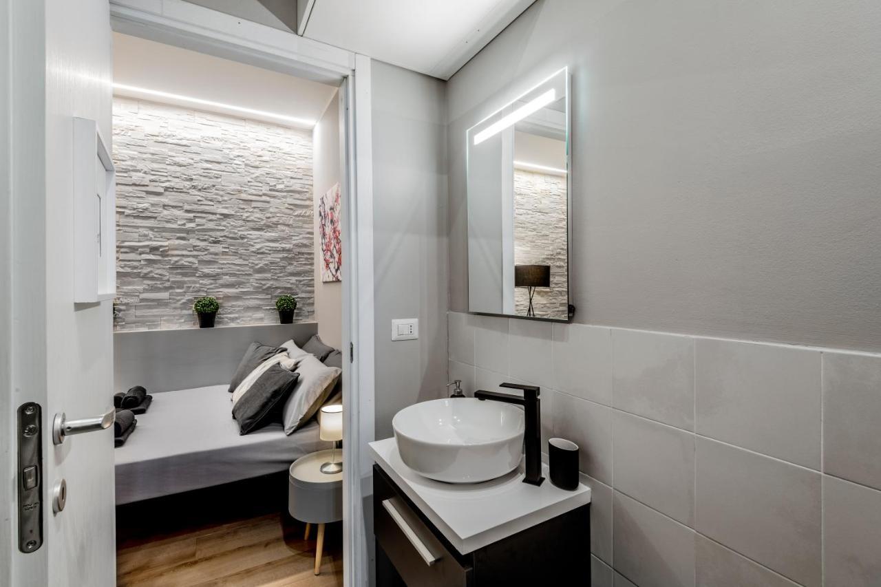 Super Modern And Design Apartment, A Due Passi Dai Navigli Milão