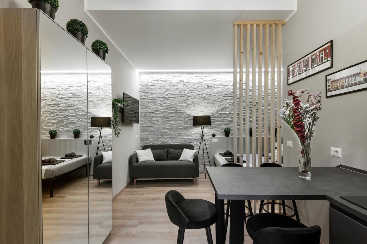 Super Modern And Design Apartment, A Due Passi Dai Navigli * Milão
