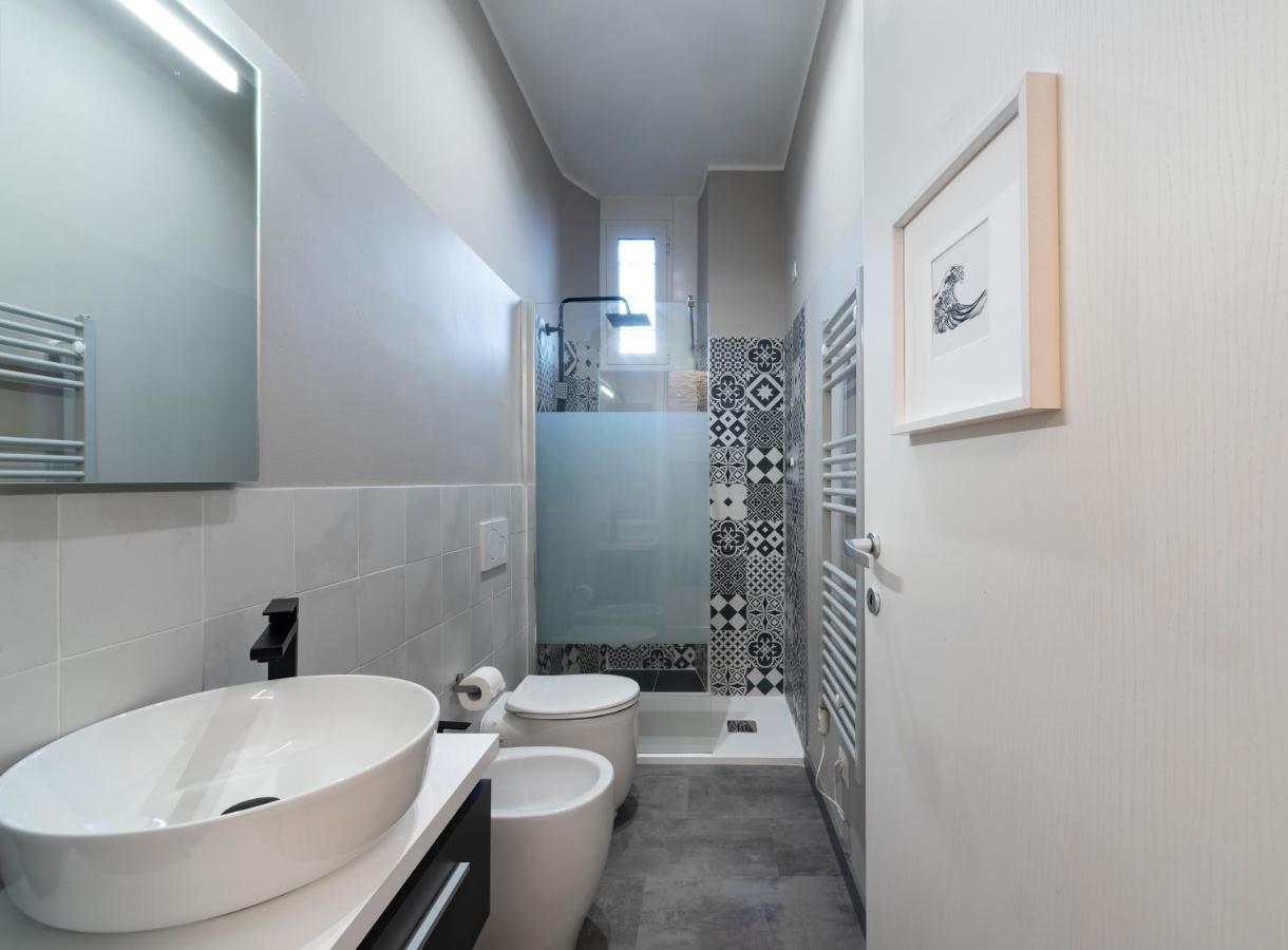 Super Modern And Design Apartment, A Due Passi Dai Navigli * Milão
