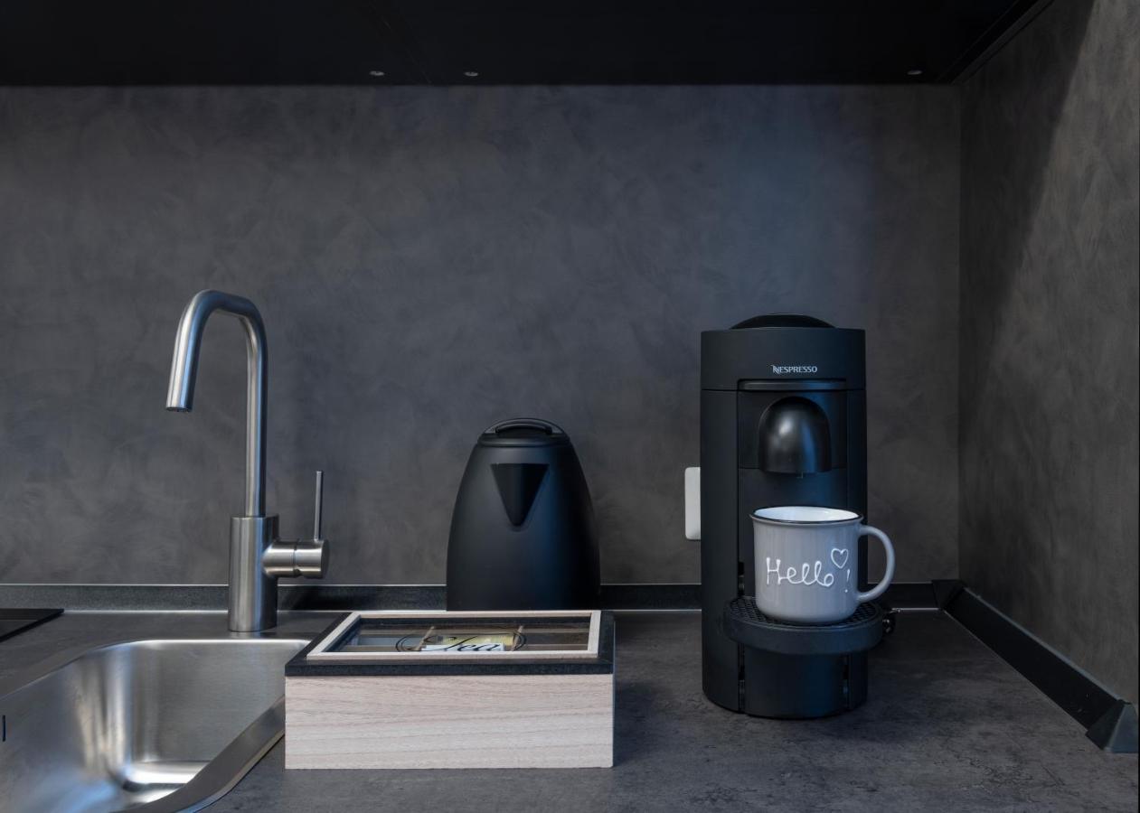 Super Modern And Design Apartment, A Due Passi Dai Navigli Apartamento