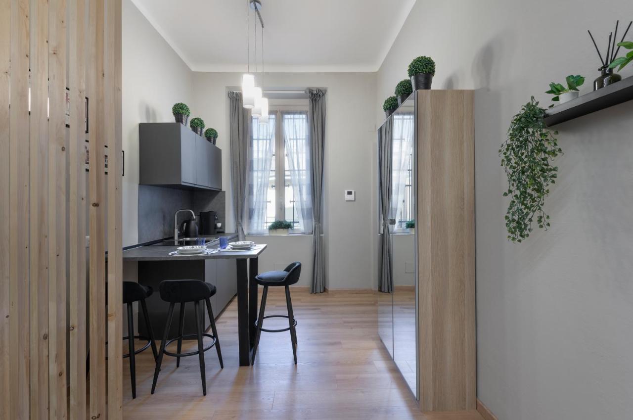 Super Modern And Design Apartment, A Due Passi Dai Navigli *